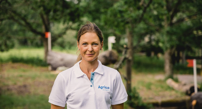 Agrias profilryttare Anna Freskgård, som medverkar i programmet. 