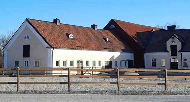 Stall Kungsgården utvändigt.