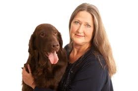 Monica Dreijer, Chef Affärsstöd & hållbarhet Agria med sin hund