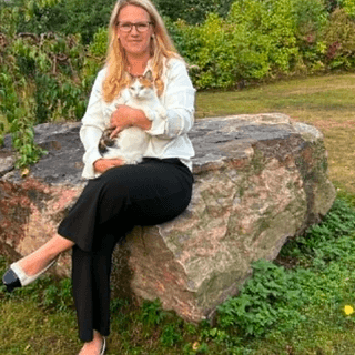 Emma Mattsson, CUO Agria med katt